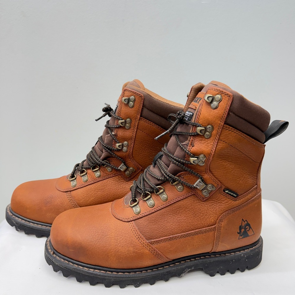 NWOT Rocky Ranger Mens 10 brown GORE-TEX 800g Insulated Hunting Boots RKS0438